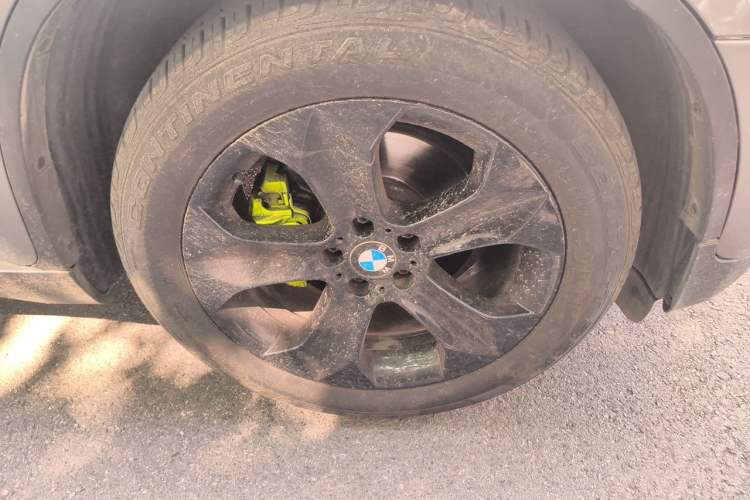 Used BMW X6 2012 xDrive35i Right Front Wheel Hub