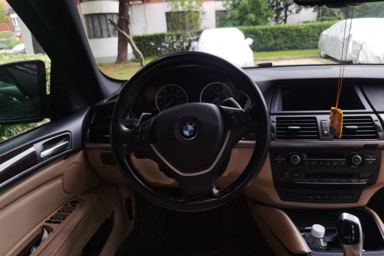 Used BMW X6 2012 xDrive35i Steering Wheel