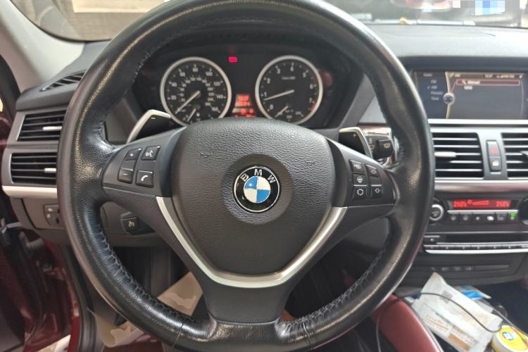Used BMW X6 2012 xDrive35i U.S. specification Steering Wheel