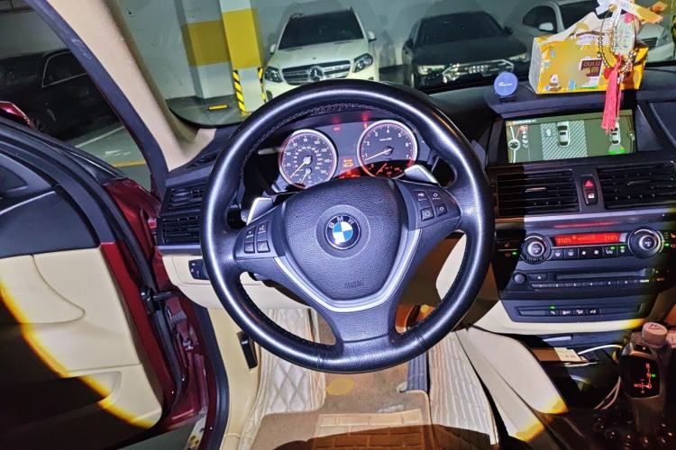 Used BMW X6 2012 xDrive35i Steering Wheel