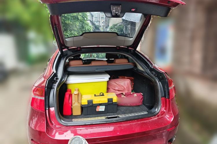Used BMW X6 2012 xDrive35i Trunk