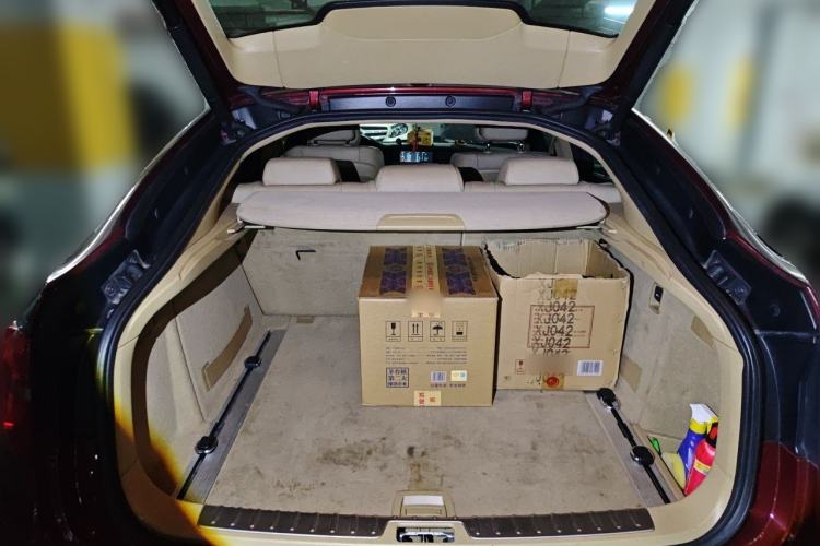 Used BMW X6 2012 xDrive35i Trunk