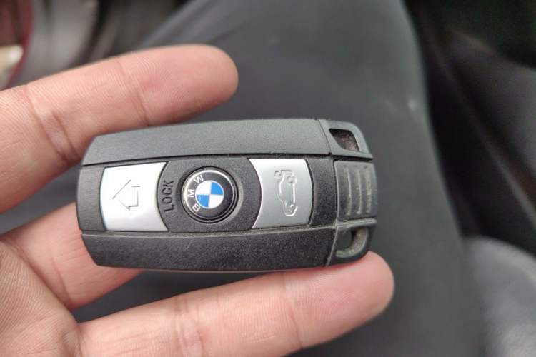 Used BMW X6 2012 xDrive35i Vehicle Key