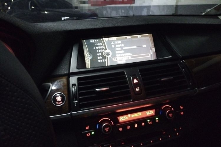 Used BMW X6 2012 xDrive35i Audio And AC Panel