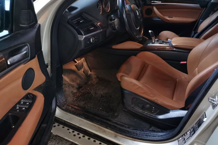 Used BMW X6 2012 xDrive35i Driver Seat