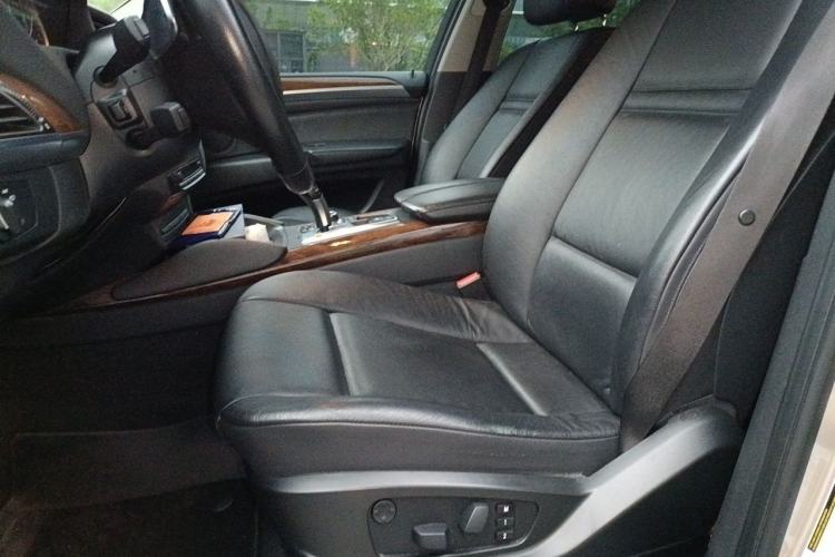 Used BMW X6 2012 xDrive35i Left Front Seat