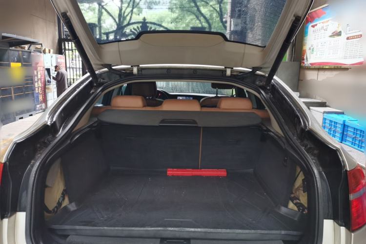 Used BMW X6 2012 xDrive35i Trunk