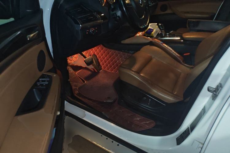 Used BMW X6 2012 xDrive35i Driver Seat