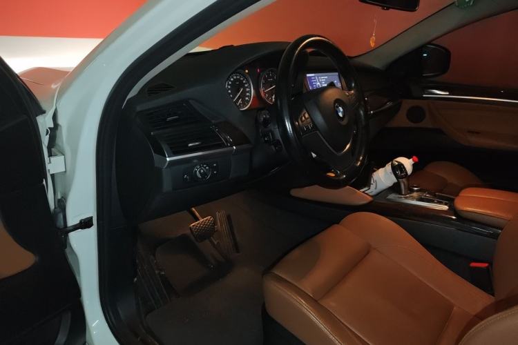 Used BMW X6 2012 xDrive35i Driver Seat