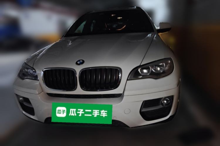 Used BMW X6  Front