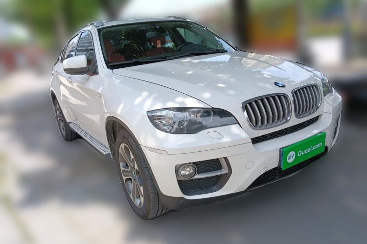Used BMW X6 2012 xDrive35i Front Right 45 Deg