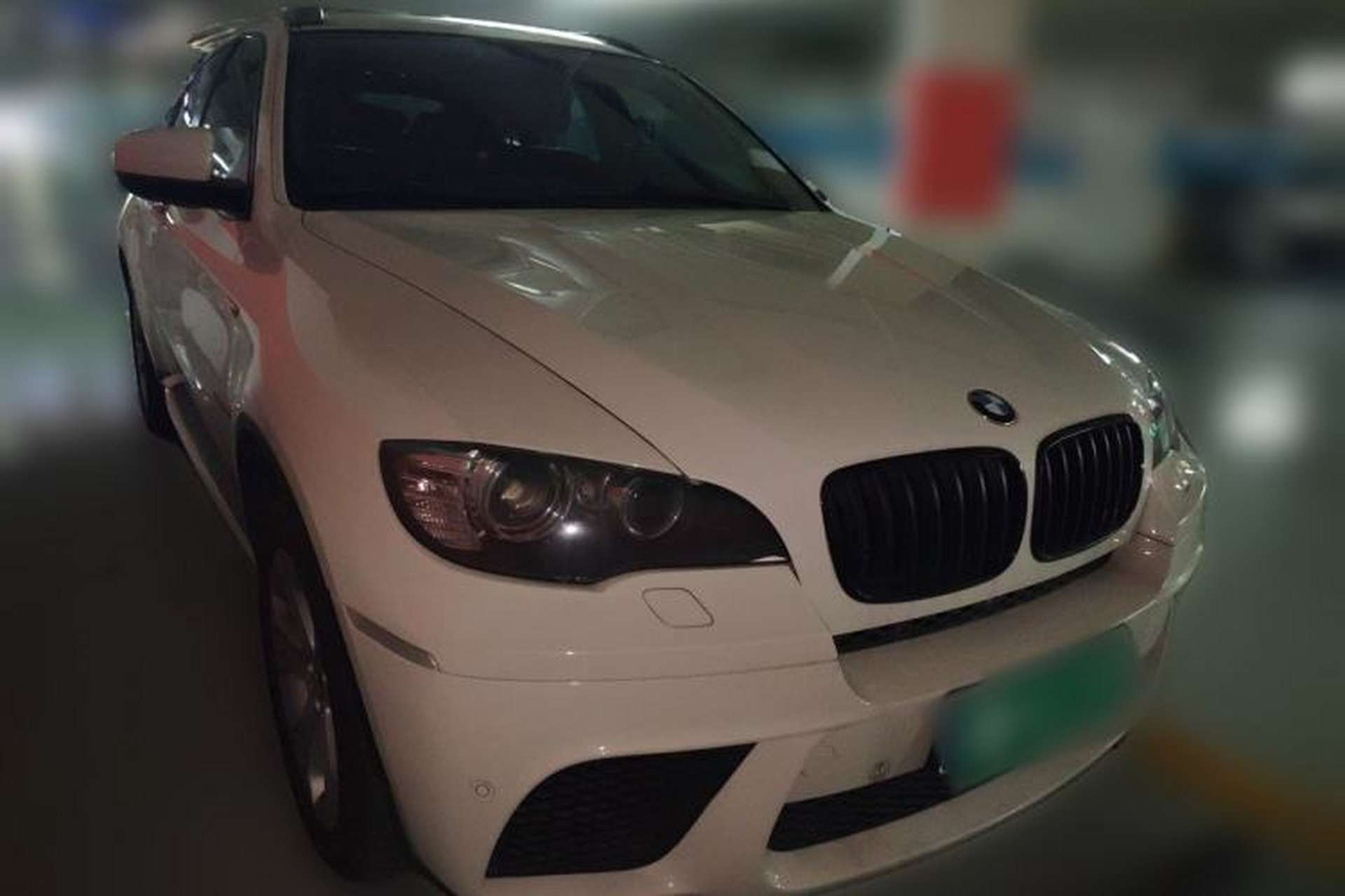 Used BMW X6 2012 xDrive35i Front Right 45 Deg