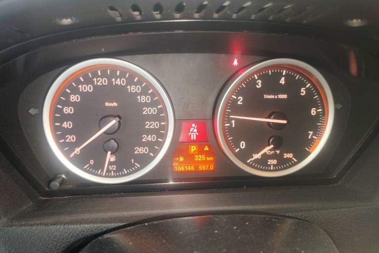 Used BMW X6  Instrument Cluster