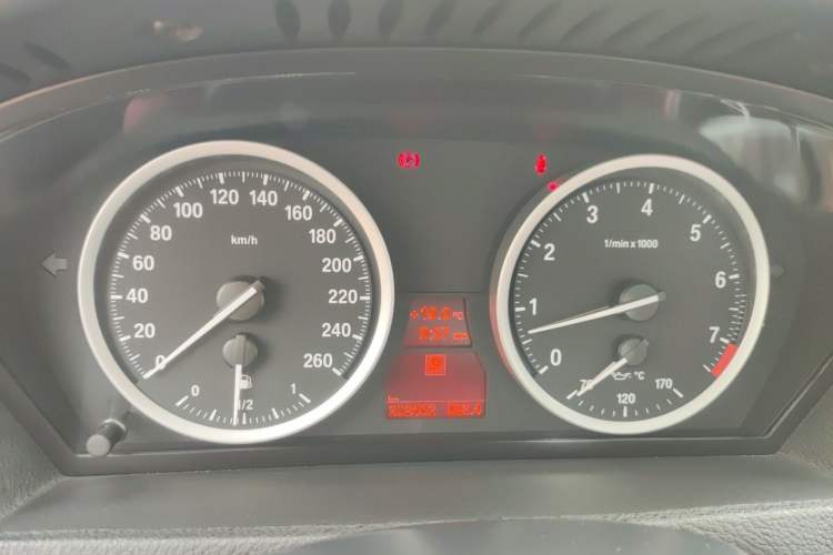 Used BMW X6  Instrument Cluster