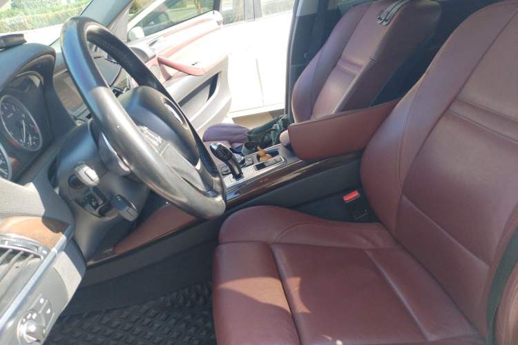 Used BMW X6 2012 xDrive35i Left Front Seat