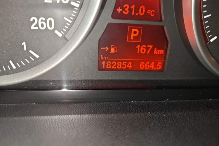 Used BMW X6  Odometer Close Up