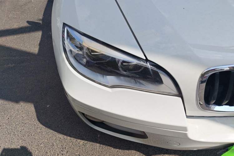 Used BMW X6  Right Front Headlight