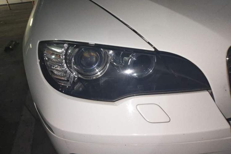 Used BMW X6 2012 xDrive35i Right Front Headlight