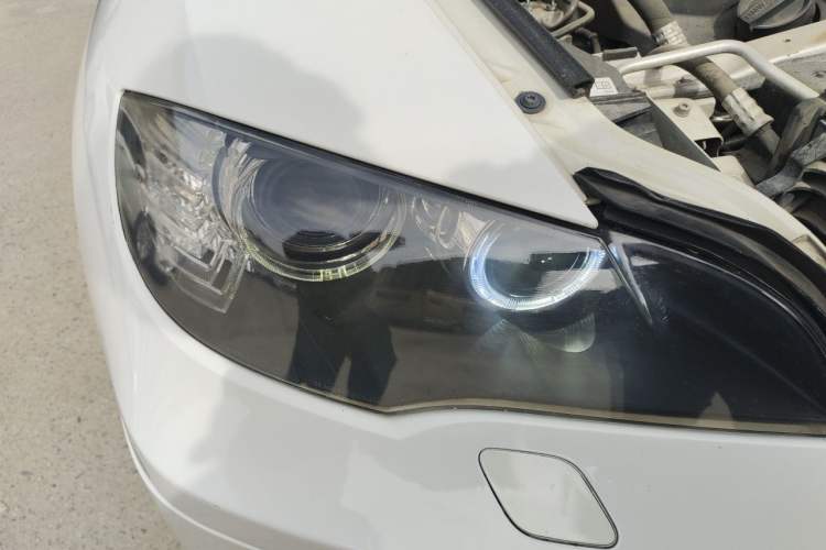 Used BMW X6 2012 xDrive35i Right Front Headlight