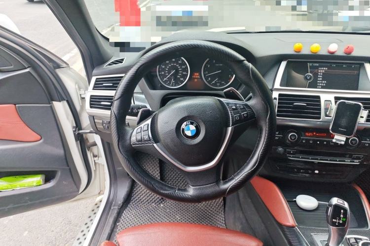 Used BMW X6  Steering Wheel