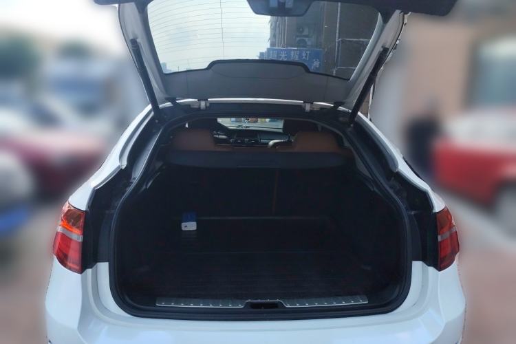 Used BMW X6 2012 xDrive35i Trunk