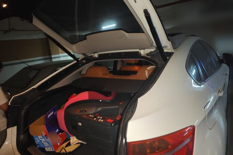 Used BMW X6 2012 xDrive35i Trunk