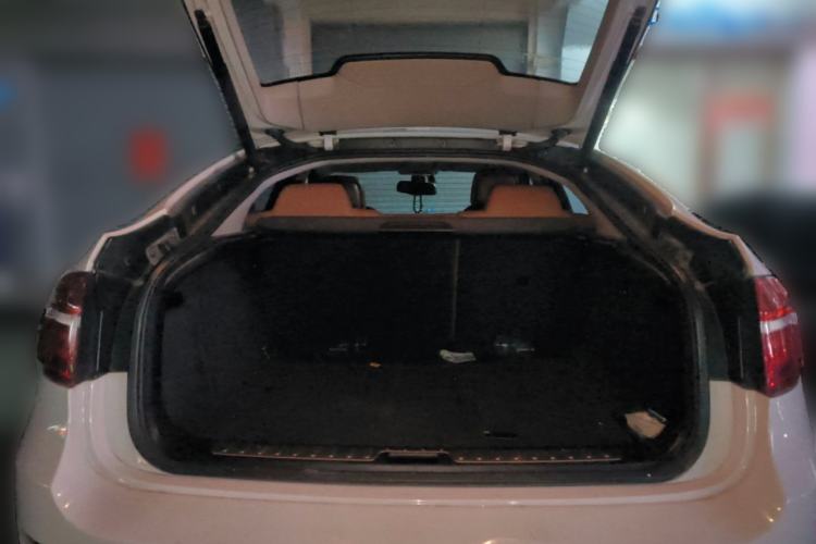 Used BMW X6 2012 xDrive35i Trunk