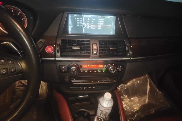 Used BMW X6  Audio And AC Panel