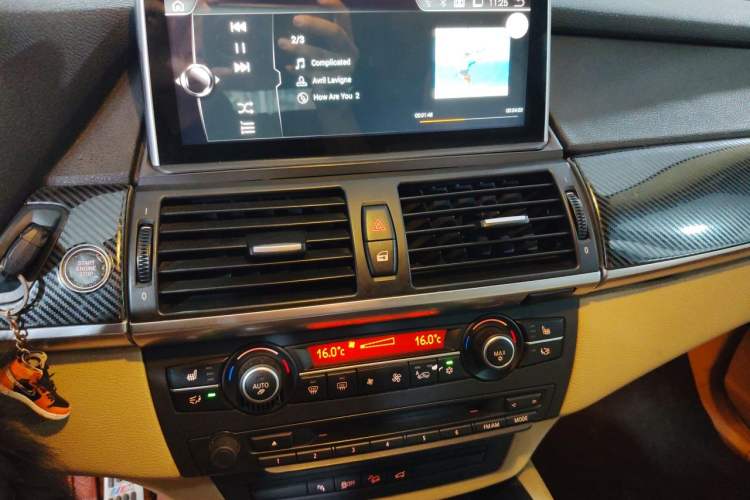 Used BMW X6 2013 xDrive35i U.S. specification Audio And AC Panel