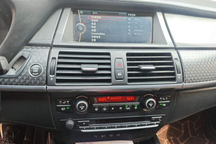 Used BMW X6 2013 xDrive40i Audio And AC Panel