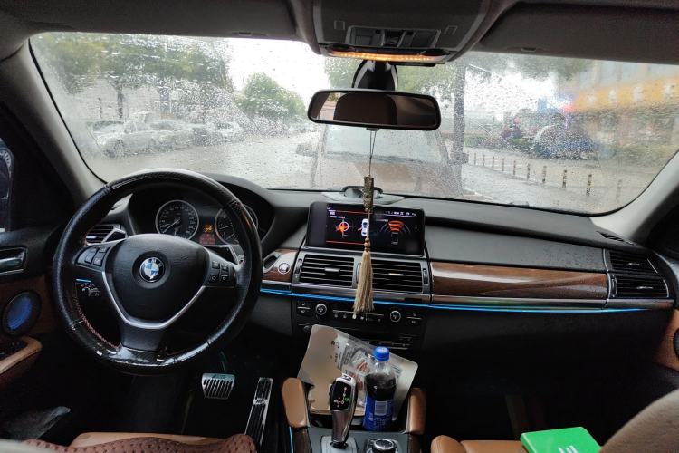 Used BMW X6 2013 xDrive35i Center Console