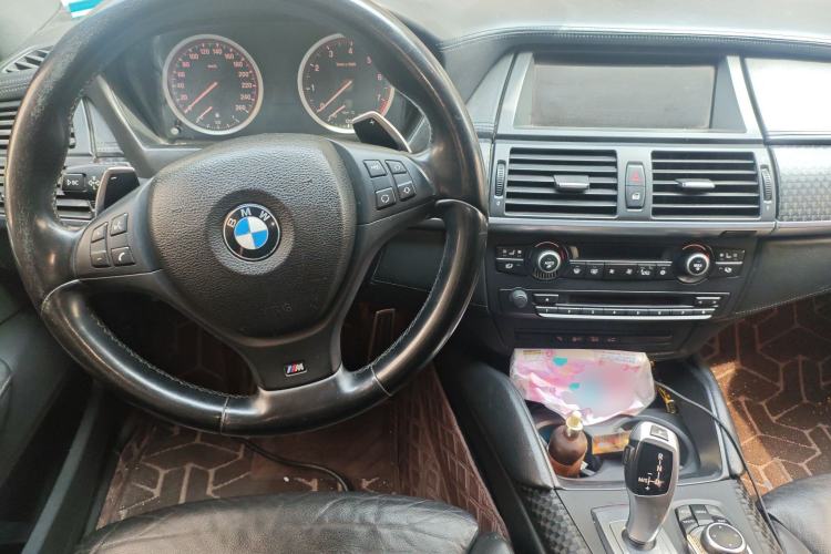 Used BMW X6 2013 xDrive40i Center Console