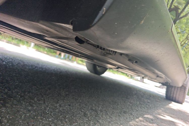 Used BMW X6  Chassis Front Left
