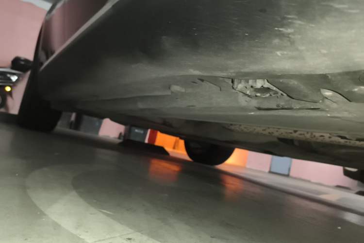 Used BMW X6 2013 xDrive35i Chassis Front Right