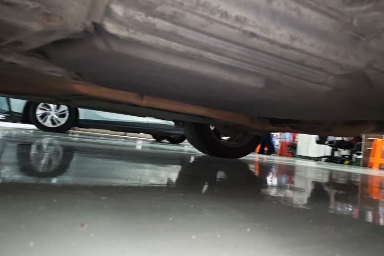 Used BMW X6 2013 xDrive35i Chassis Rear Left