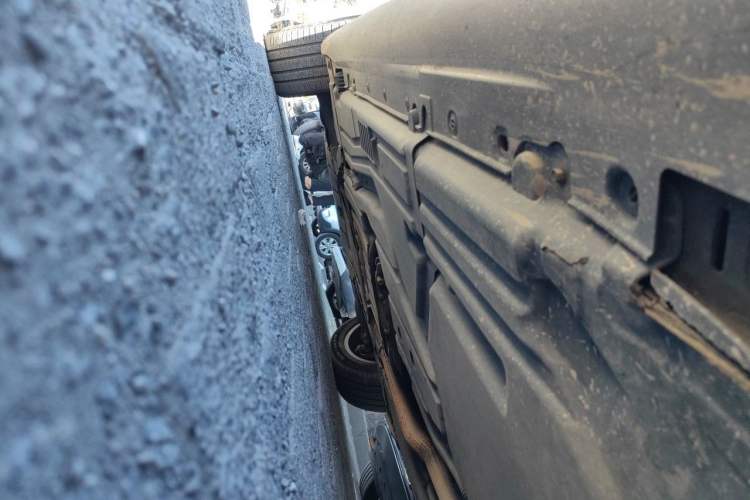 Used BMW X6  Chassis Rear Left