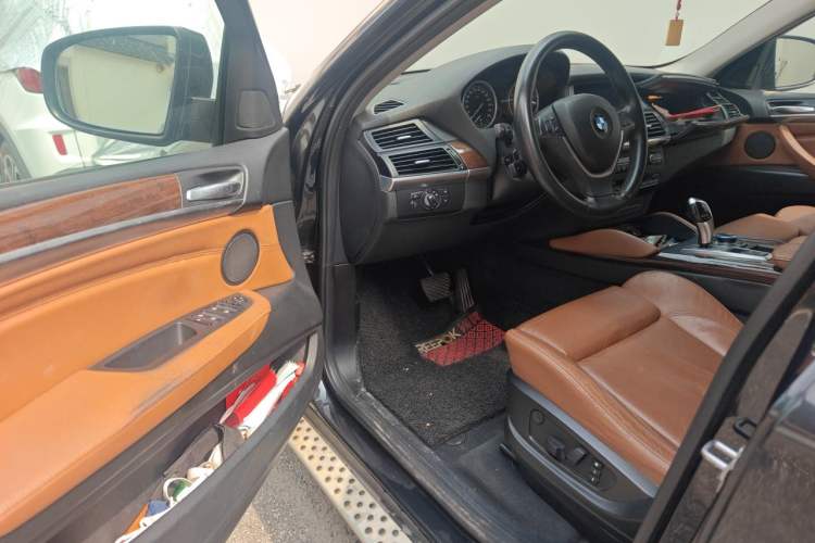 Used BMW X6 2013 xDrive35i Driver Seat