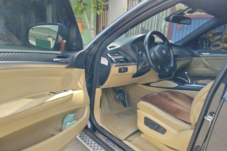 Used BMW X6 2013 xDrive40i Driver Seat