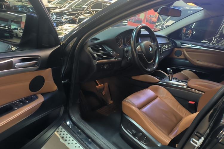 Used BMW X6 2013 xDrive35i Driver Seat