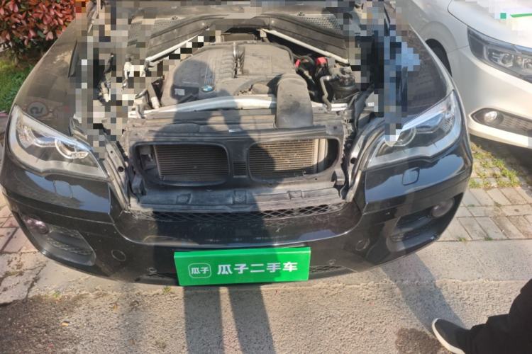 Used BMW X6 2013 xDrive35i Engine Bay