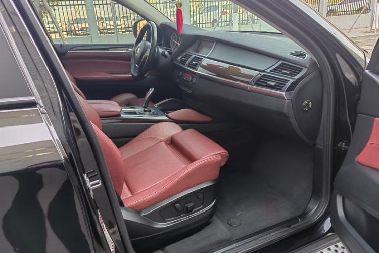 Used BMW X6 2013 xDrive35i Exterior 10