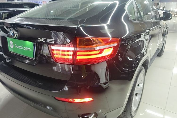 Used BMW X6 2013 xDrive35i Exterior 3