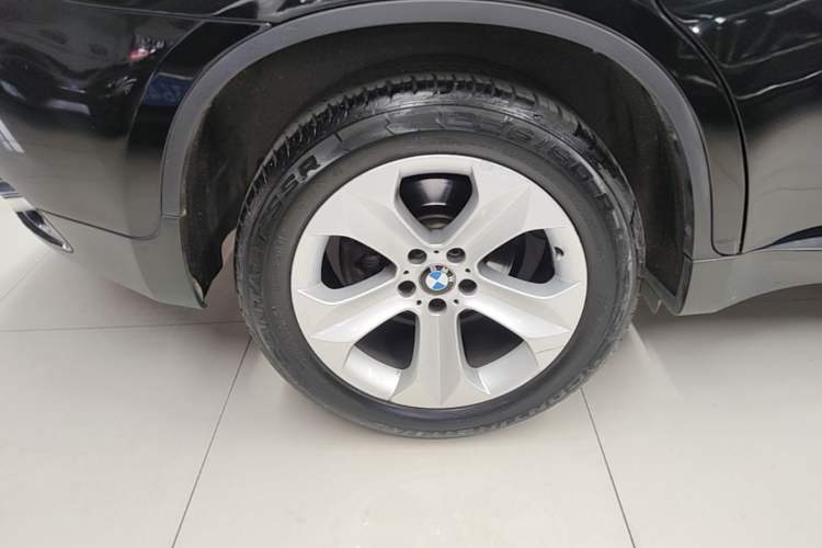 Used BMW X6 2013 xDrive35i Exterior 5