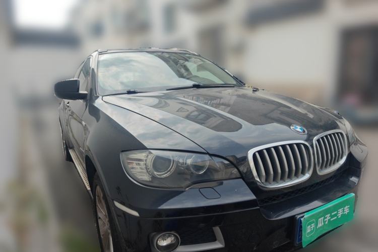 Used BMW X6 2013 xDrive35i Front Right 45 Deg