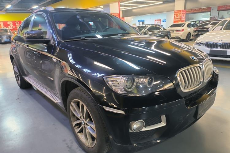 Used BMW X6 2013 xDrive35i Front Right 45 Deg