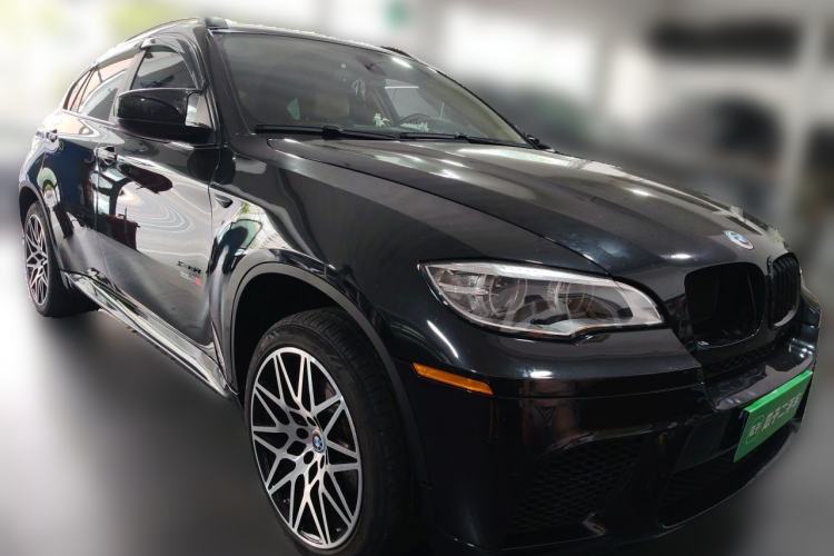Used BMW X6 2013 xDrive35i U.S. specification Front Right 45 Deg