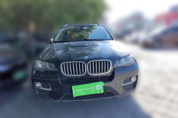 Used BMW X6  Front
