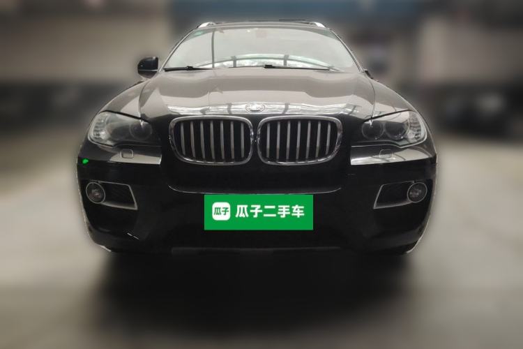 Used BMW X6  Front