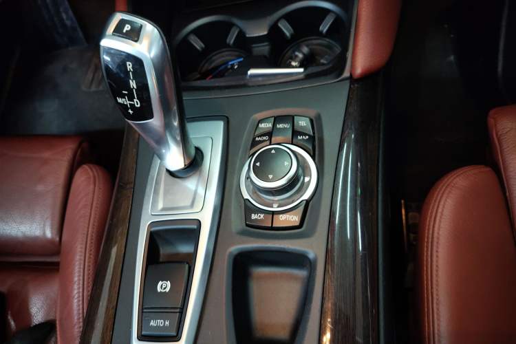Used BMW X6 2013 xDrive35i Gear Lever