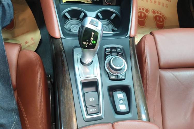 Used BMW X6 2013 xDrive35i Gear Lever